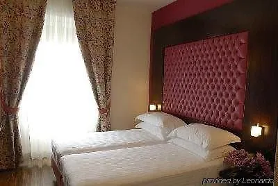 招待所 Merulana 4*