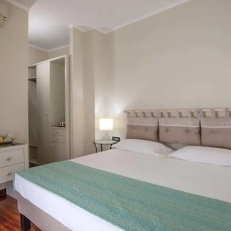Merulana 4*